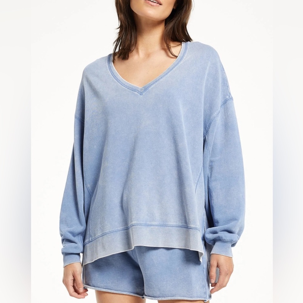 Z Supply V Neck Sweatshirt, size XL!
